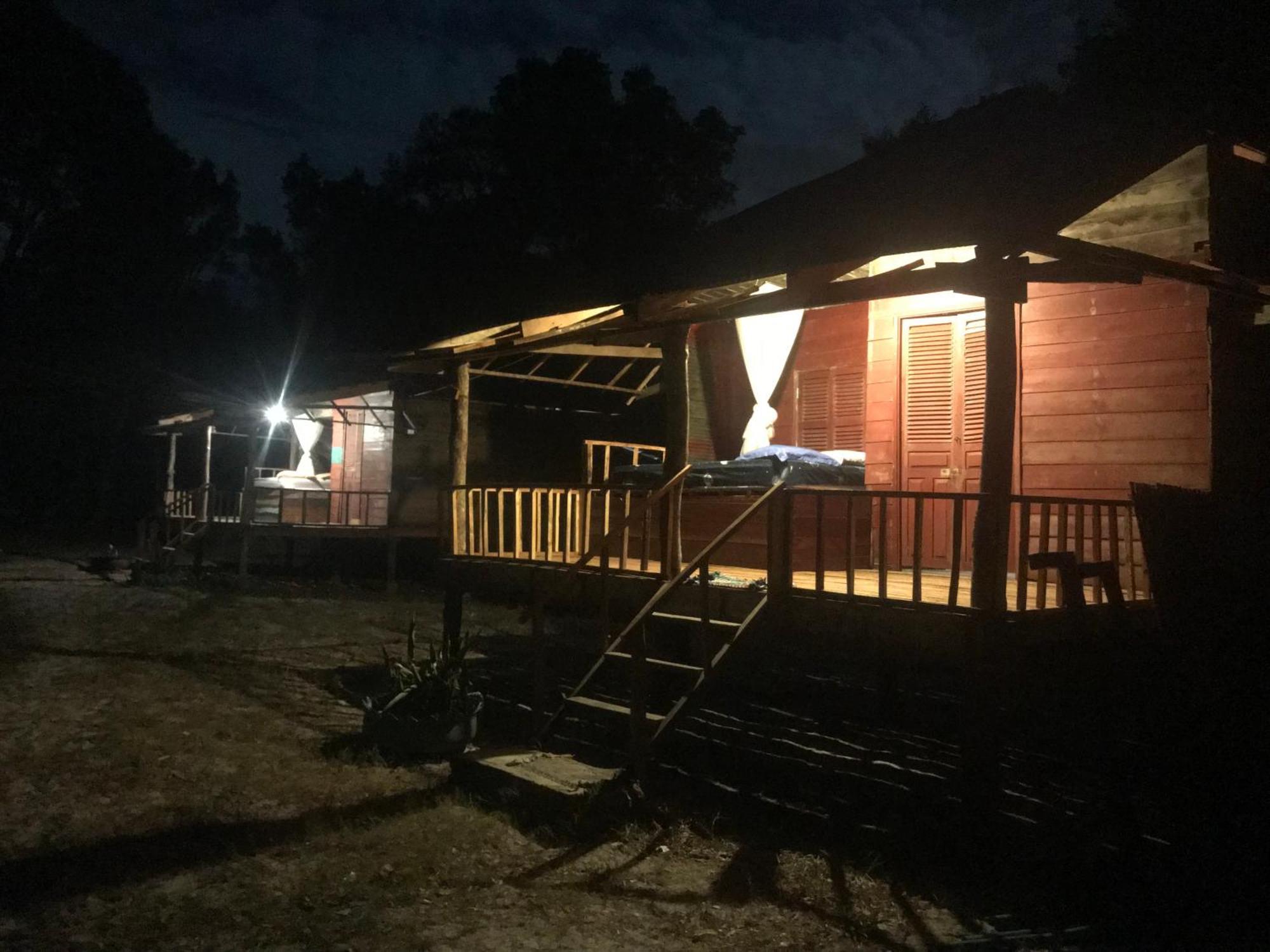 Naks Shack Hostel Koh Ta Kiev ภายนอก รูปภาพ
